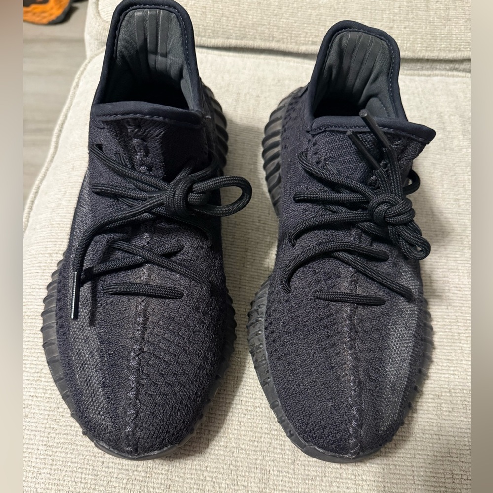 Adidas Yeezy Boost 350 V2 Onyx